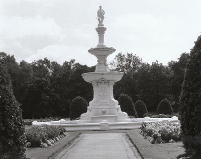 Hamilton Memorial Fountain