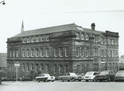 North Kelvinside School