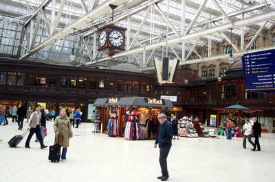 Central Station, 2003