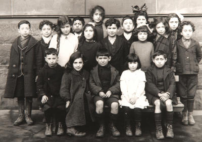Jewish pupils at Gorbals School c 1917