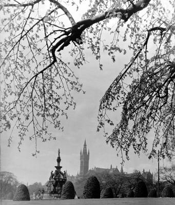 Kelvingrove Park and University